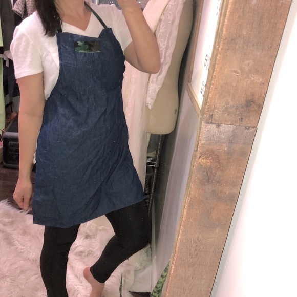 Small denim apron with camouflage trim handmade - Picture 3 of 5